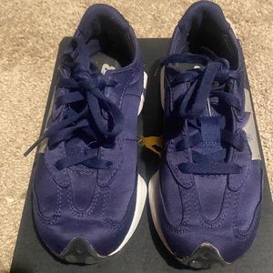 Blue New Balance 327